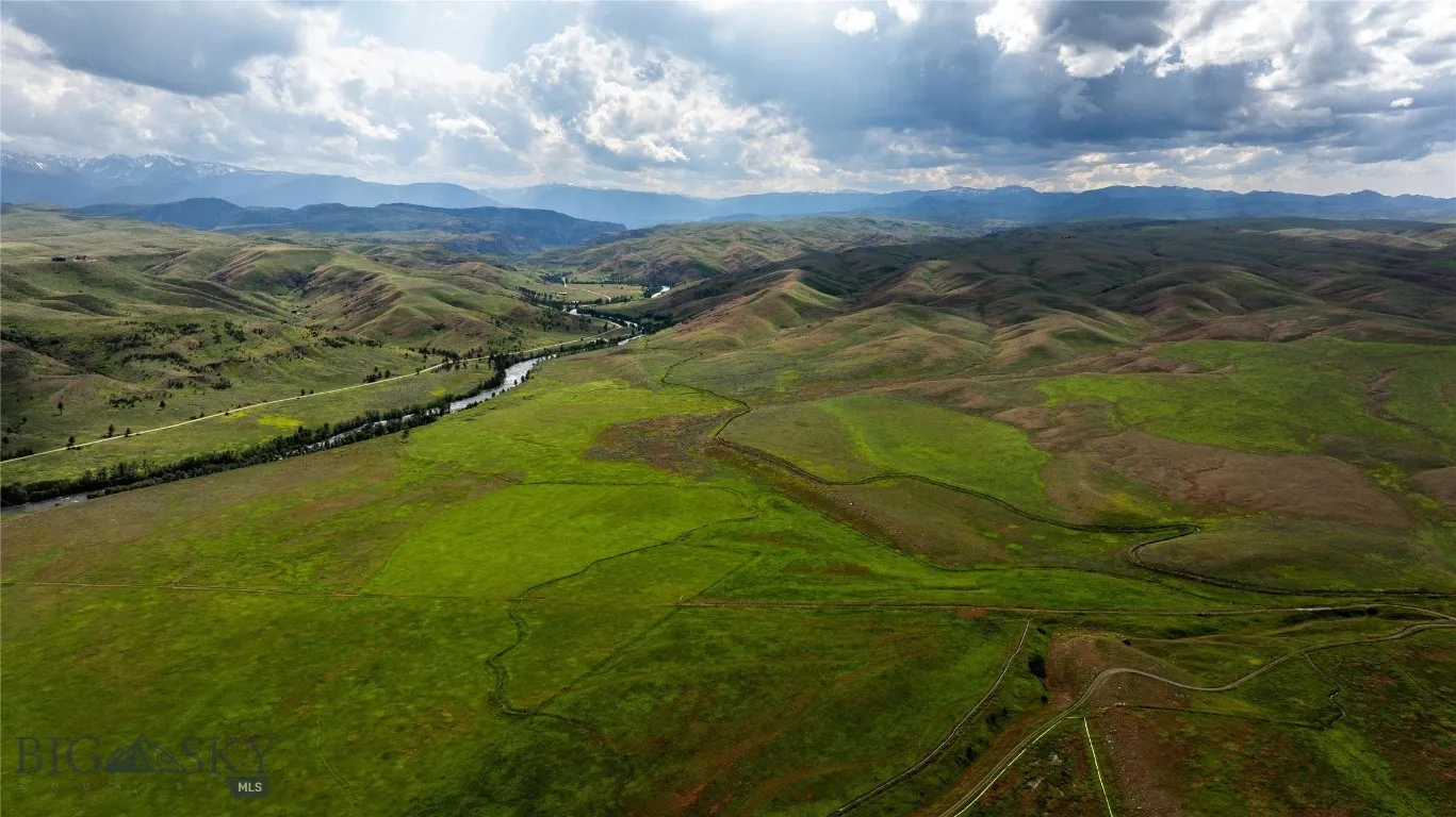 287 Spring Creek Road, Absarokee, Montana 59001, Absarokee, Montana 59001, ,Farm,For Sale,287 Spring Creek Road, Absarokee, Montana 59001,404032