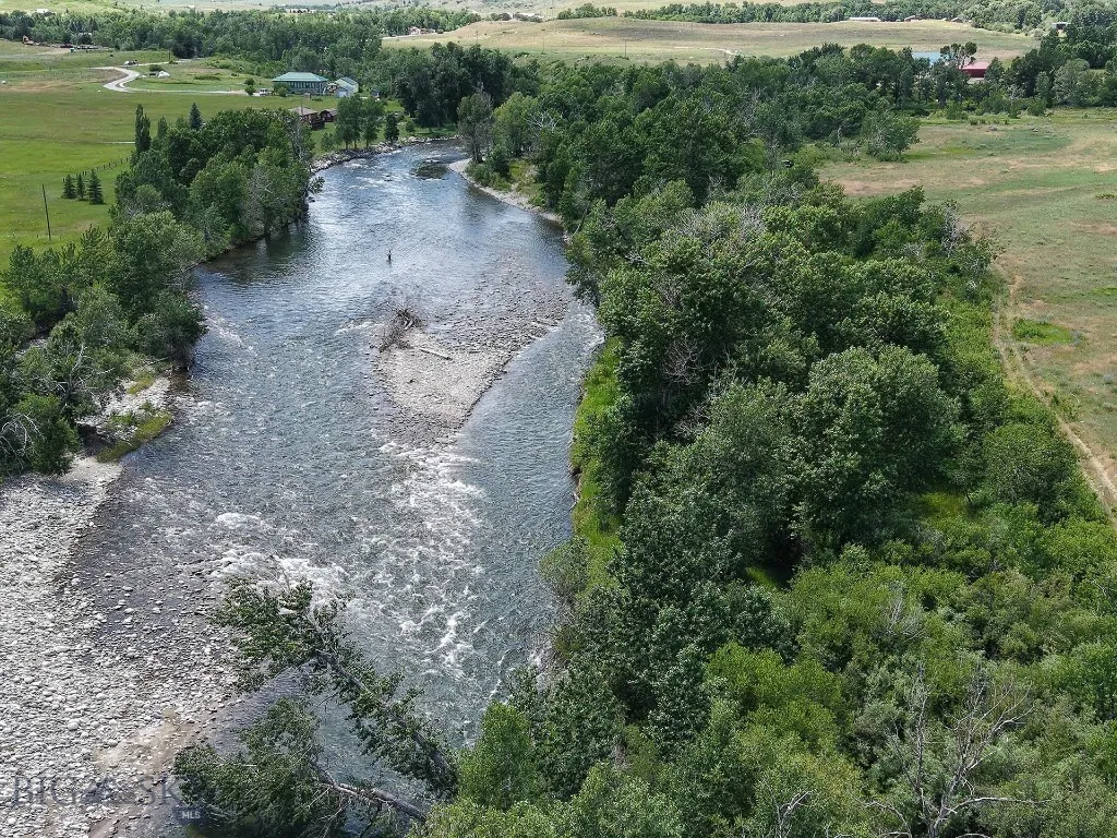 8 West Fork Road, Nye, Montana 59061, Nye, Montana 59061, 3 Bedrooms Bedrooms, ,3 BathroomsBathrooms,Farm,For Sale,8 West Fork Road, Nye, Montana 59061,0,404059