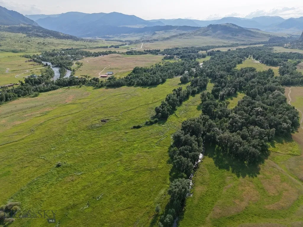 8 West Fork Road, Nye, Montana 59061, Nye, Montana 59061, 3 Bedrooms Bedrooms, ,3 BathroomsBathrooms,Farm,For Sale,8 West Fork Road, Nye, Montana 59061,0,404059