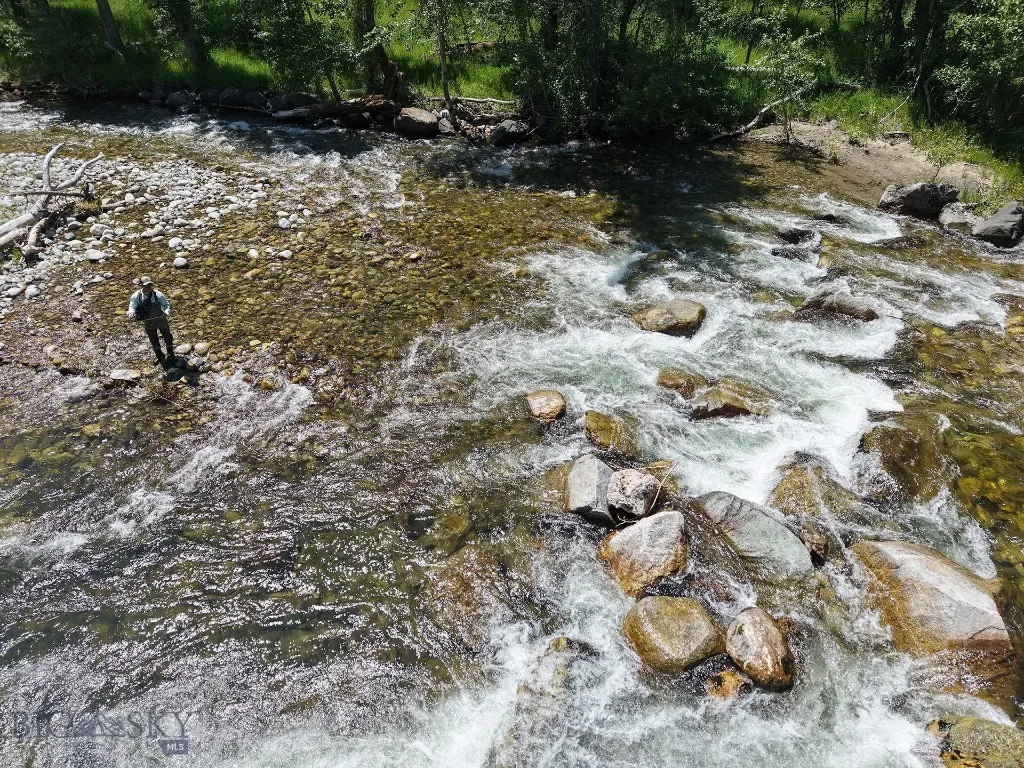 8 West Fork Road, Nye, Montana 59061, Nye, Montana 59061, 3 Bedrooms Bedrooms, ,3 BathroomsBathrooms,Farm,For Sale,8 West Fork Road, Nye, Montana 59061,0,404059