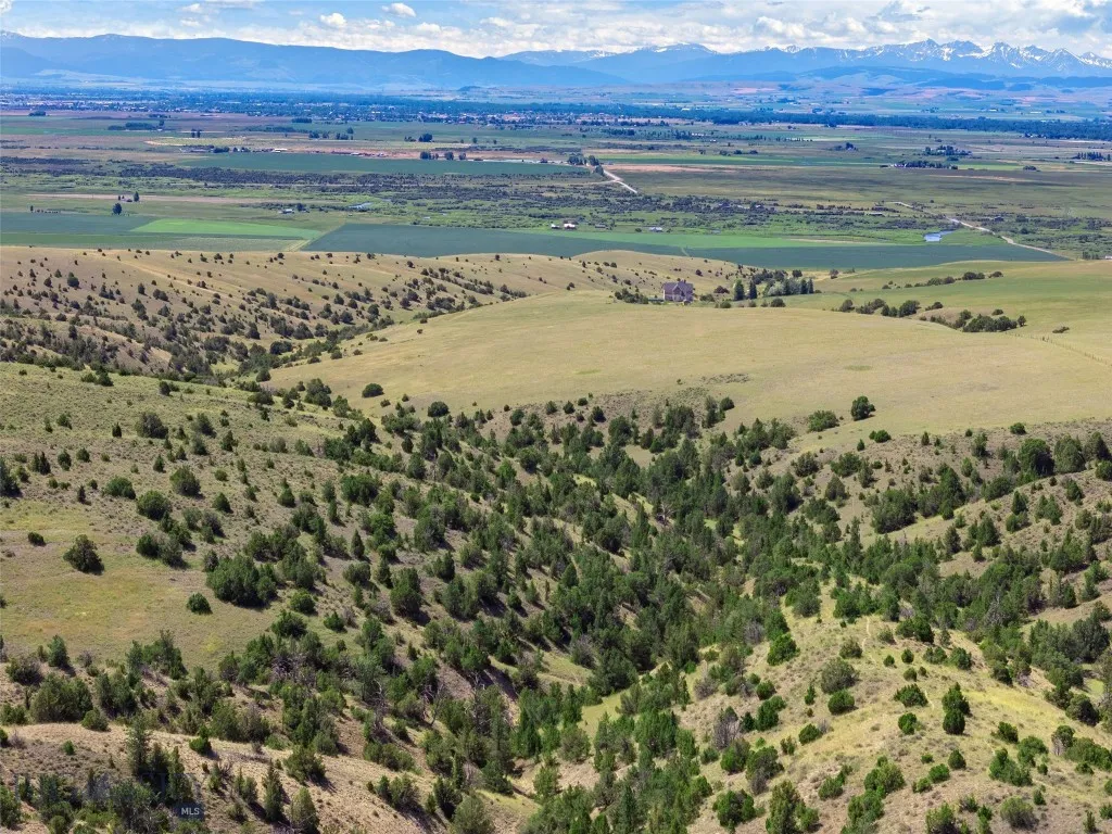 5835 Spaulding Bridge Road, Belgrade, Montana 5971, Belgrade, Montana 59714, 5 Bedrooms Bedrooms, ,3 BathroomsBathrooms,Residential,For Sale,5835 Spaulding Bridge Road, Belgrade, Montana 5971,0,403844