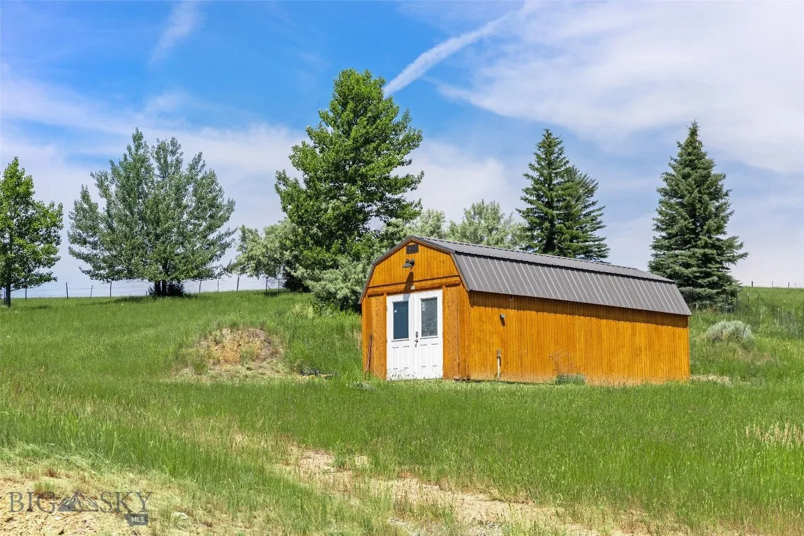 5835 Spaulding Bridge Road, Belgrade, Montana 5971, Belgrade, Montana 59714, 5 Bedrooms Bedrooms, ,3 BathroomsBathrooms,Land,For Sale,5835 Spaulding Bridge Road, Belgrade, Montana 5971,0,404101