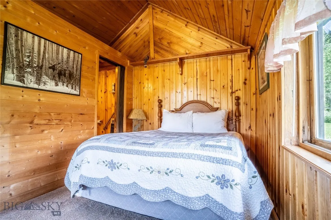 Guest Cabin #7