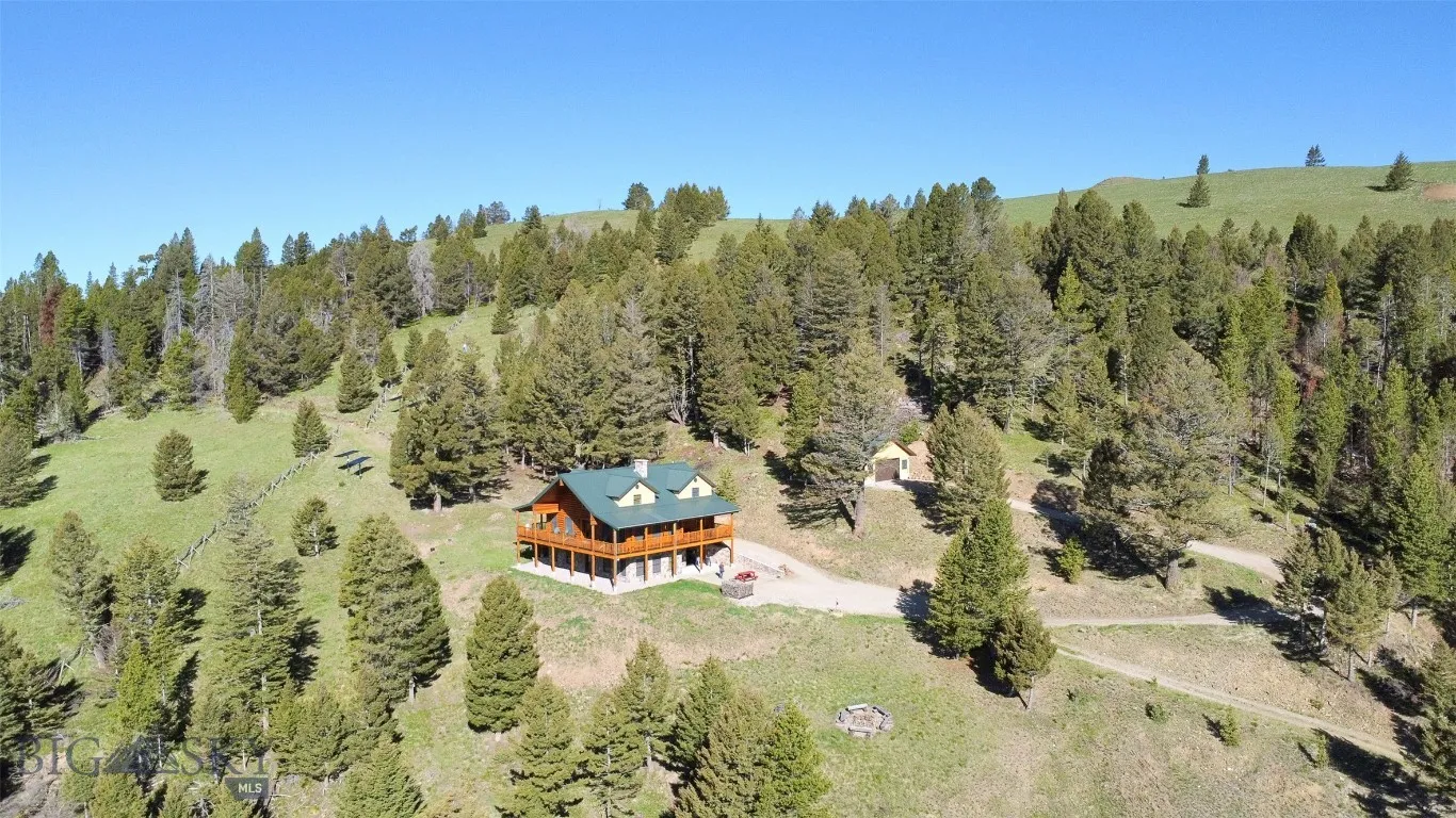 2988 Moose Gulch, Elliston, Montana 59728, Elliston, Montana 59728, 4 Bedrooms Bedrooms, ,3 BathroomsBathrooms,Residential,For Sale,2988 Moose Gulch, Elliston, Montana 59728,0,404169