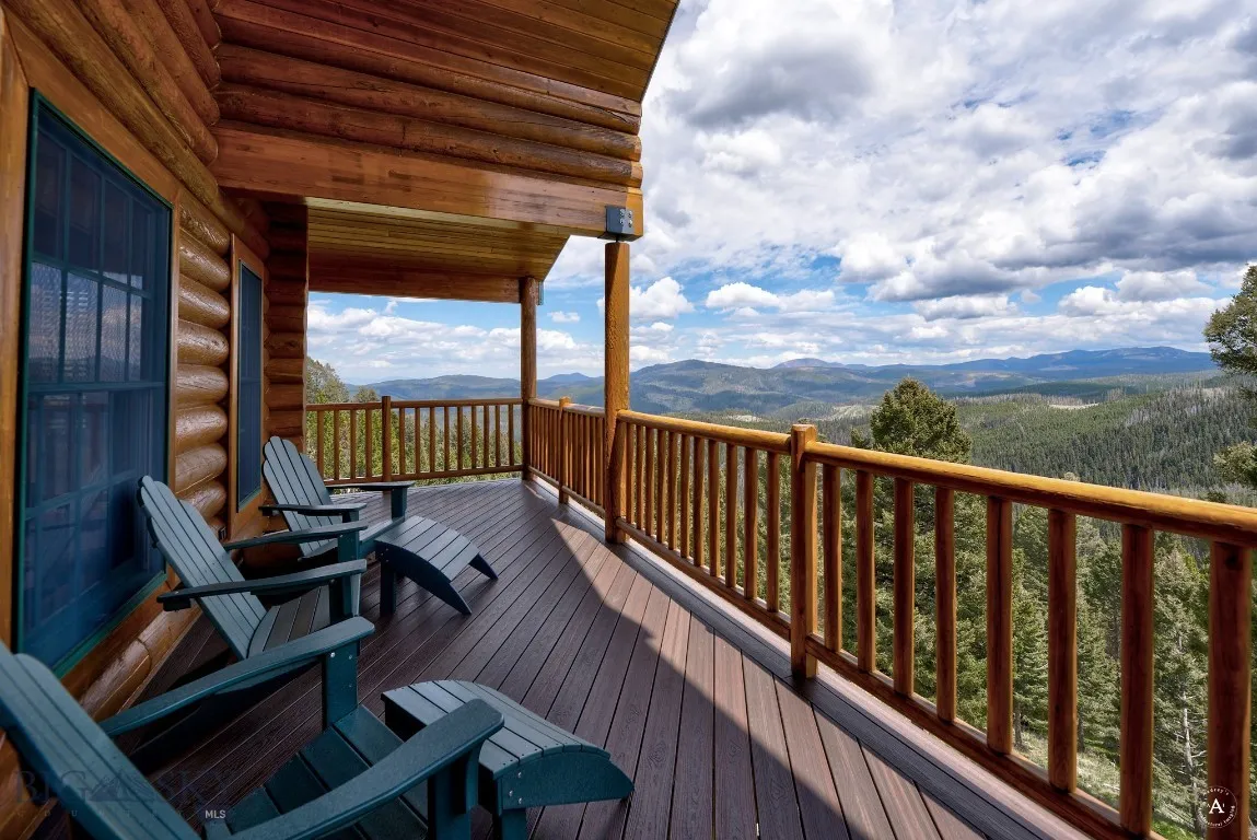 2988 Moose Gulch, Elliston, Montana 59728, Elliston, Montana 59728, 4 Bedrooms Bedrooms, ,3 BathroomsBathrooms,Residential,For Sale,2988 Moose Gulch, Elliston, Montana 59728,0,404169