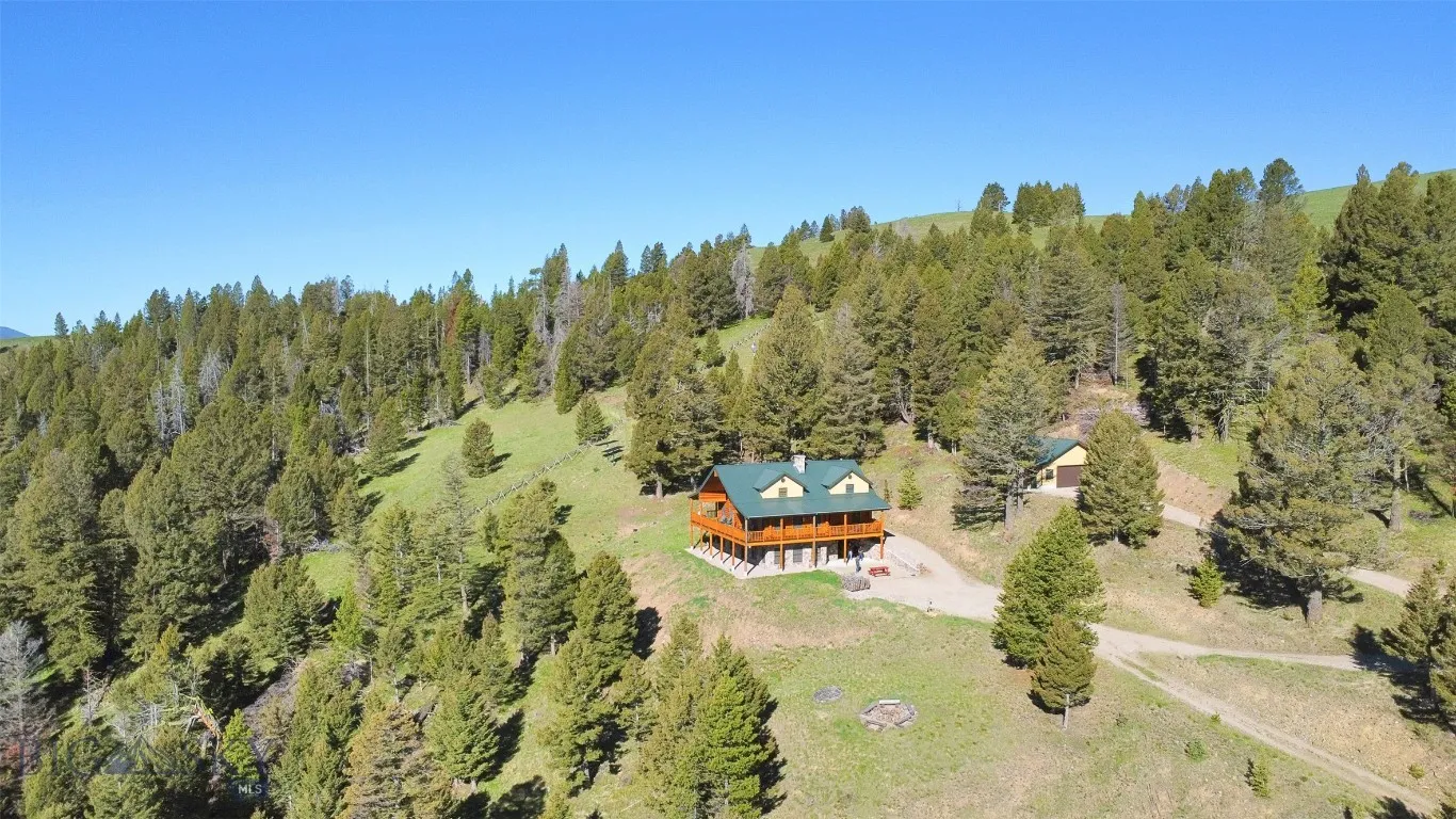 2988 Moose Gulch, Elliston, Montana 59728, Elliston, Montana 59728, 4 Bedrooms Bedrooms, ,3 BathroomsBathrooms,Residential,For Sale,2988 Moose Gulch, Elliston, Montana 59728,0,404169