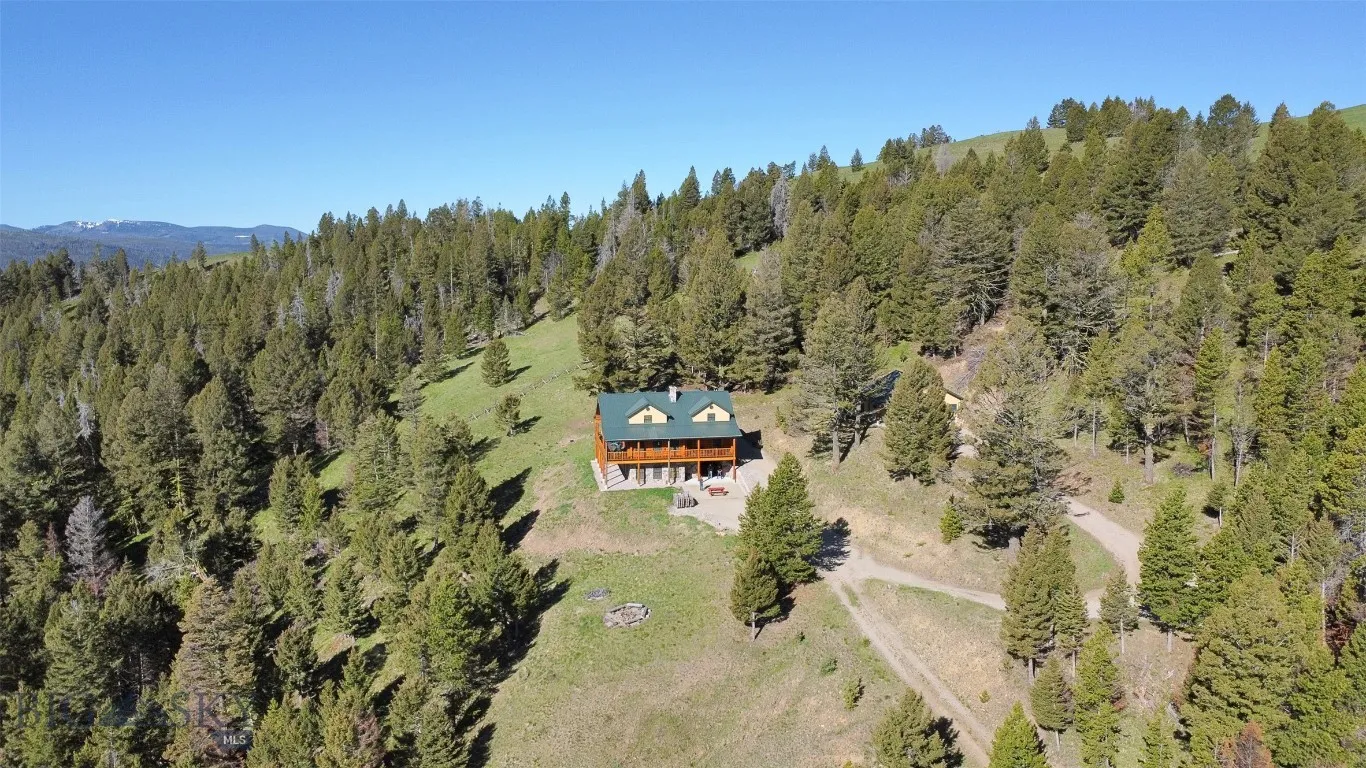 2988 Moose Gulch, Elliston, Montana 59728, Elliston, Montana 59728, 4 Bedrooms Bedrooms, ,3 BathroomsBathrooms,Residential,For Sale,2988 Moose Gulch, Elliston, Montana 59728,0,404169