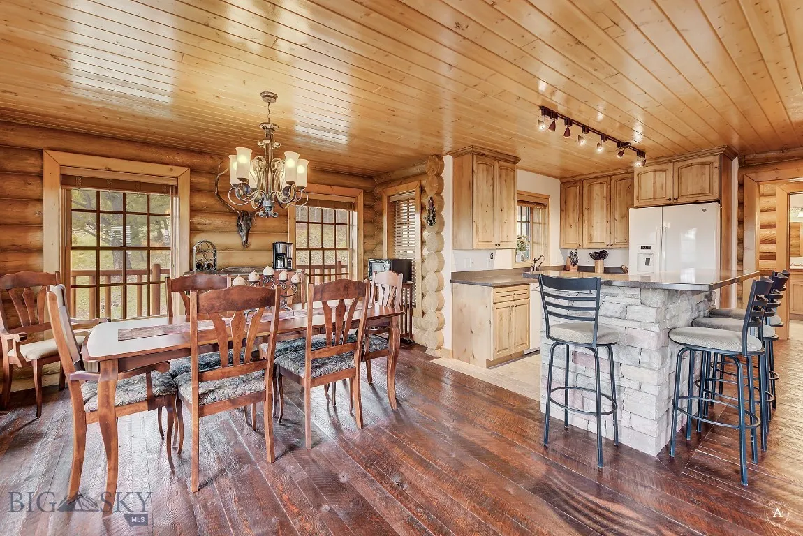 2988 Moose Gulch, Elliston, Montana 59728, Elliston, Montana 59728, 4 Bedrooms Bedrooms, ,3 BathroomsBathrooms,Residential,For Sale,2988 Moose Gulch, Elliston, Montana 59728,0,404169