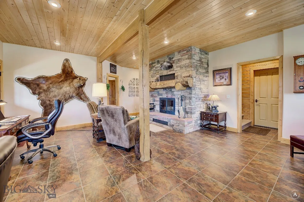 2988 Moose Gulch, Elliston, Montana 59728, Elliston, Montana 59728, 4 Bedrooms Bedrooms, ,3 BathroomsBathrooms,Residential,For Sale,2988 Moose Gulch, Elliston, Montana 59728,0,404169