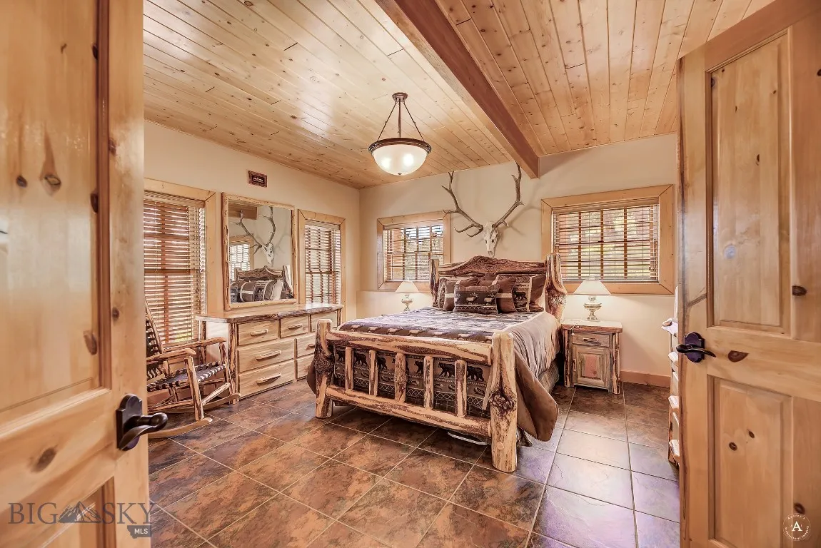 2988 Moose Gulch, Elliston, Montana 59728, Elliston, Montana 59728, 4 Bedrooms Bedrooms, ,3 BathroomsBathrooms,Residential,For Sale,2988 Moose Gulch, Elliston, Montana 59728,0,404169