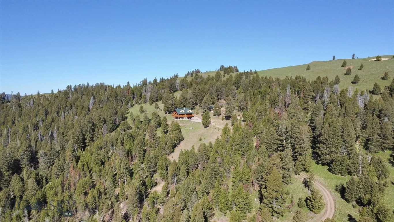 2988 Moose Gulch, Elliston, Montana 59728, Elliston, Montana 59728, 4 Bedrooms Bedrooms, ,3 BathroomsBathrooms,Residential,For Sale,2988 Moose Gulch, Elliston, Montana 59728,0,404169