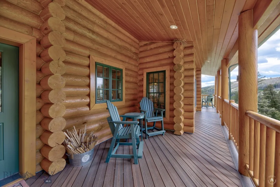 2988 Moose Gulch, Elliston, Montana 59728, Elliston, Montana 59728, 4 Bedrooms Bedrooms, ,3 BathroomsBathrooms,Residential,For Sale,2988 Moose Gulch, Elliston, Montana 59728,0,404169