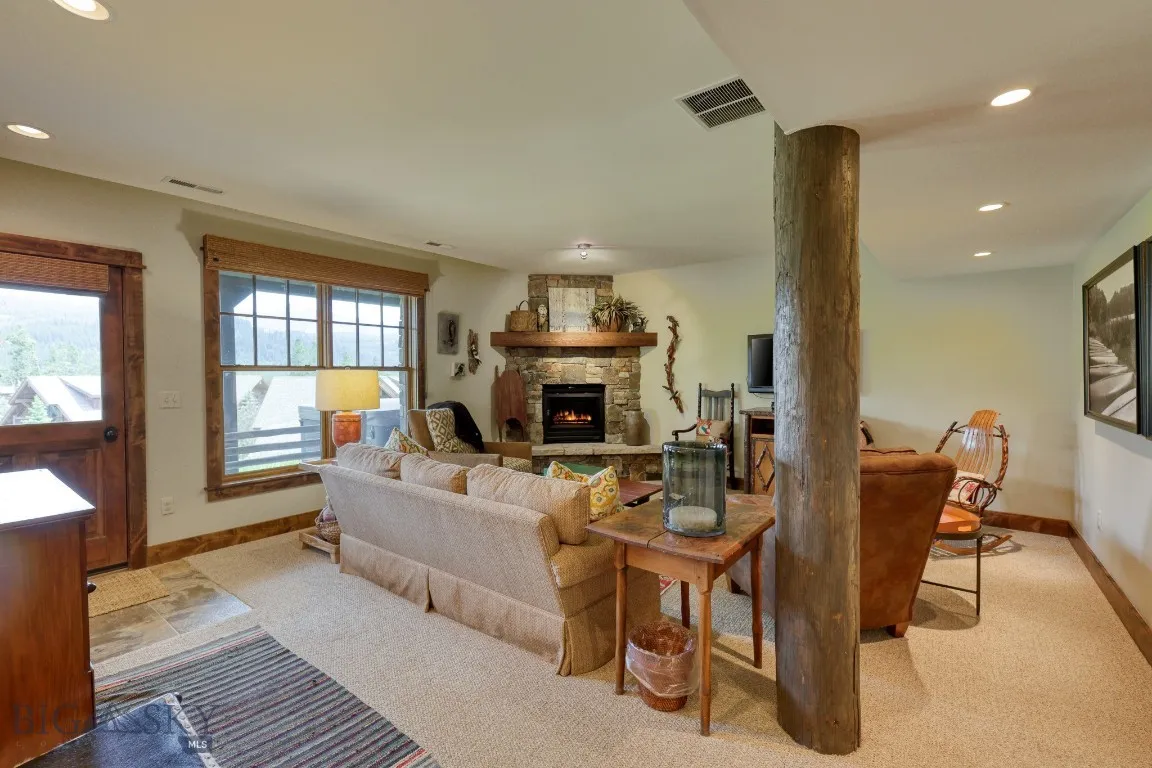 17 Manitou Loop, Big Sky, Montana 59716, Big Sky, Montana 59716, 4 Bedrooms Bedrooms, ,3 BathroomsBathrooms,Residential,For Sale,17 Manitou Loop, Big Sky, Montana 59716,0,404099