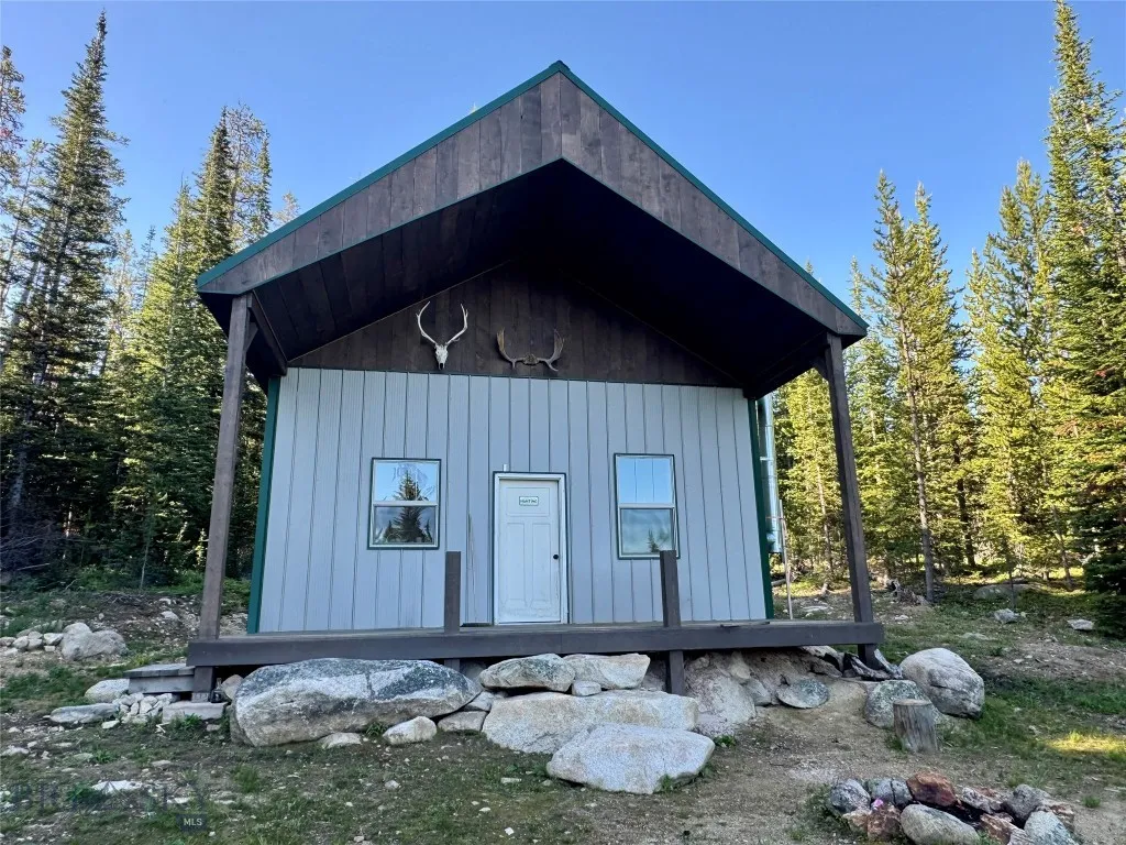 Lot 8 Sunbeam Mining Claim, Polaris, Montana 59746, Polaris, Montana 59746, 1 Bedroom Bedrooms, ,Residential,For Sale,Lot 8 Sunbeam Mining Claim, Polaris, Montana 59746,0,404137