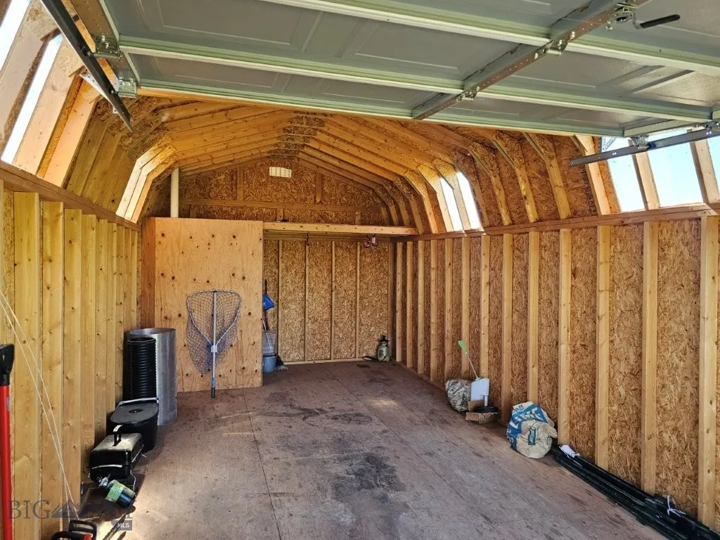 3391 Vernon Road, Highwood, Montana 59450, Highwood, Montana 59450, 1 Bedroom Bedrooms, ,1 BathroomBathrooms,Residential,For Sale,3391 Vernon Road, Highwood, Montana 59450,0,404189