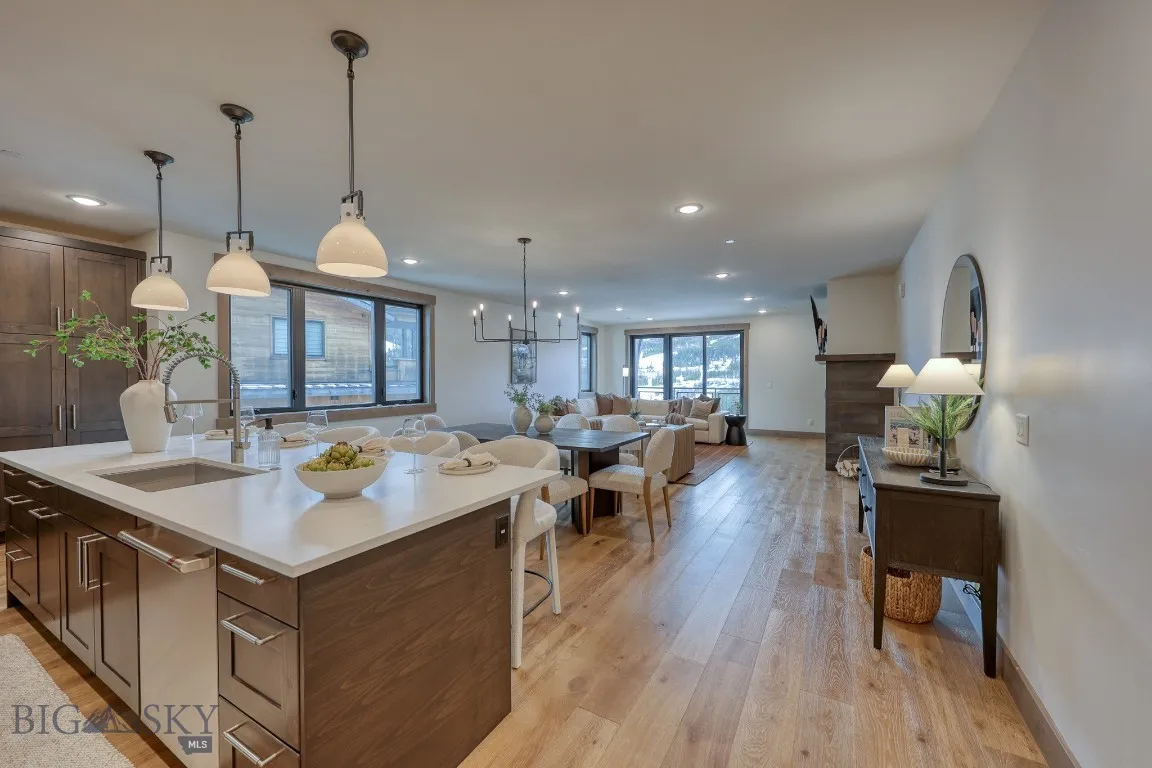 2d Summit View - 403d, Big Sky, Montana 59716, Big Sky, Montana 59716, 3 Bedrooms Bedrooms, ,3 BathroomsBathrooms,Residential,For Sale,2d Summit View - 403d, Big Sky, Montana 59716,0,404256