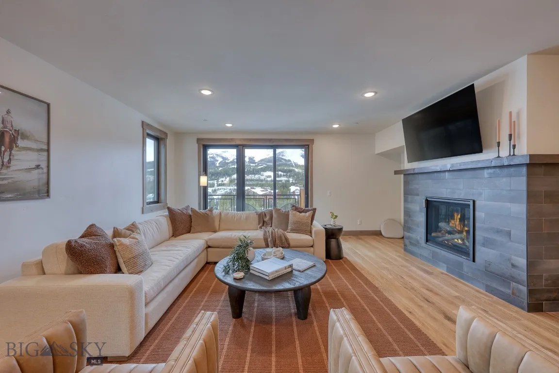 2d Summit View - 403d, Big Sky, Montana 59716, Big Sky, Montana 59716, 3 Bedrooms Bedrooms, ,3 BathroomsBathrooms,Residential,For Sale,2d Summit View - 403d, Big Sky, Montana 59716,0,404256