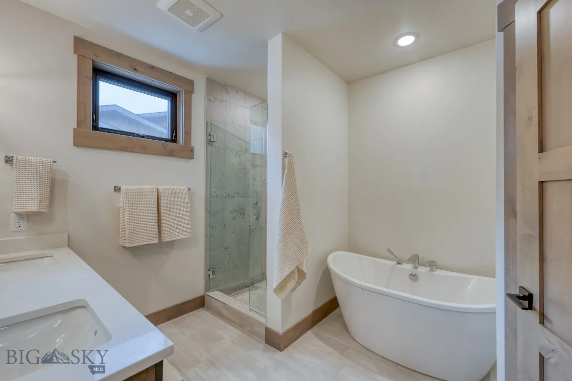 2d Summit View - 403d, Big Sky, Montana 59716, Big Sky, Montana 59716, 3 Bedrooms Bedrooms, ,3 BathroomsBathrooms,Residential,For Sale,2d Summit View - 403d, Big Sky, Montana 59716,0,404256