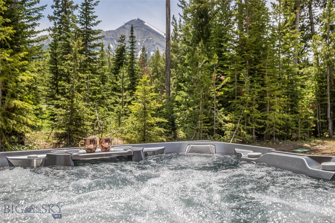 8 Speedwell Drive, Big Sky, Montana 59716, Big Sky, Montana 59716, 4 Bedrooms Bedrooms, ,2 BathroomsBathrooms,Residential,For Sale,8 Speedwell Drive, Big Sky, Montana 59716,0,403861