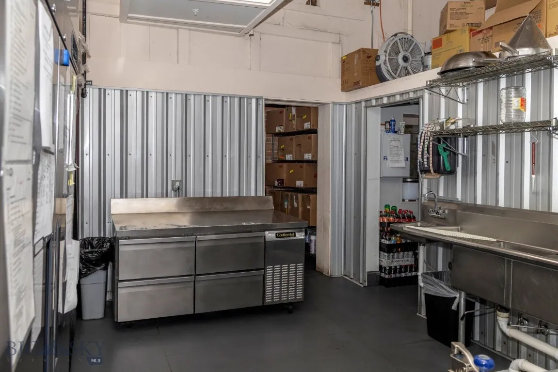 140 W Park Street, Butte, Montana 59701, Butte, Montana 59701, ,Commercial Sale,For Sale,140 W Park Street, Butte, Montana 59701,0,404247