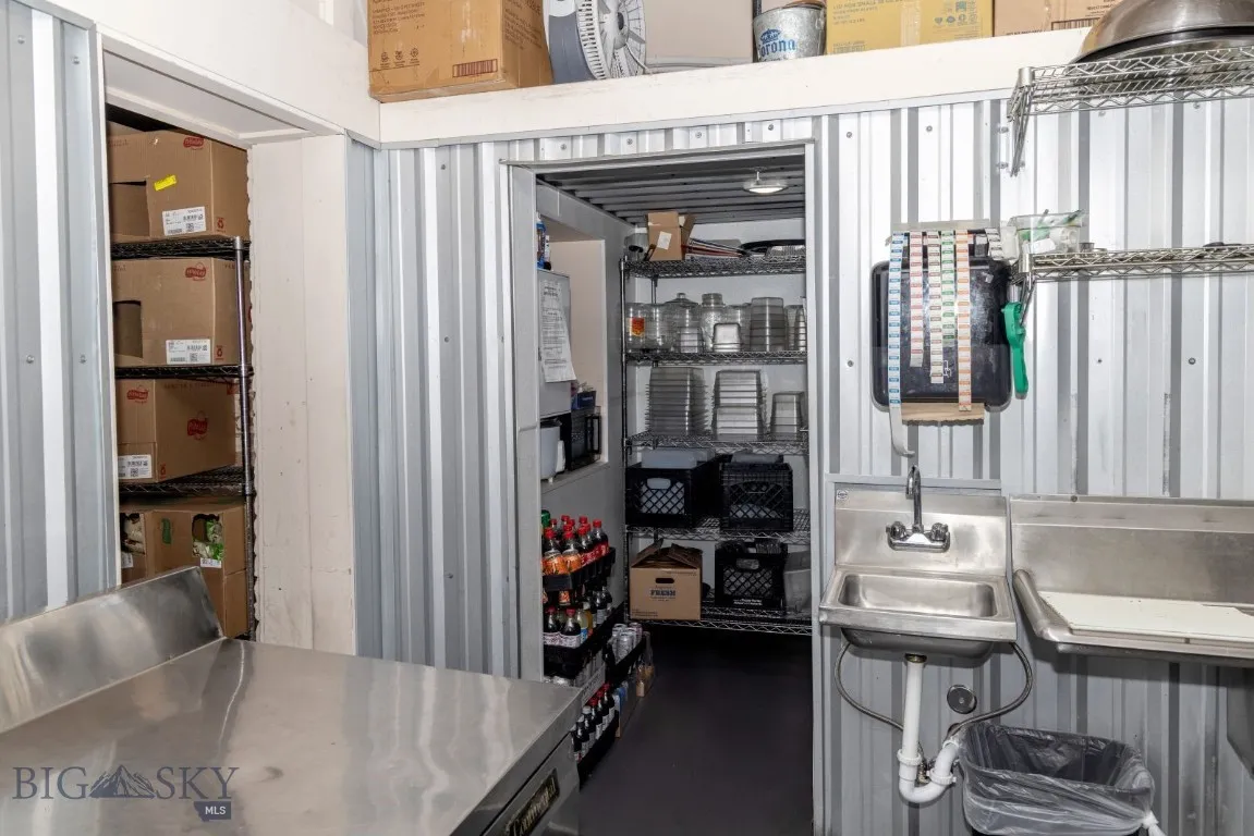 140 W Park Street, Butte, Montana 59701, Butte, Montana 59701, ,Commercial Sale,For Sale,140 W Park Street, Butte, Montana 59701,0,404247