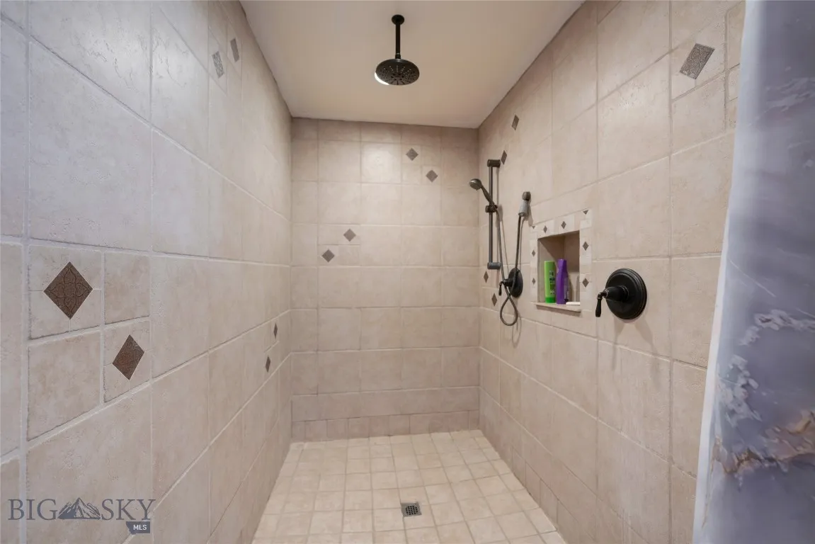 35 Halo Loop, Ennis, Montana 59729, Ennis, Montana 59729, 3 Bedrooms Bedrooms, ,2 BathroomsBathrooms,Residential,For Sale,35 Halo Loop, Ennis, Montana 59729,0,403846