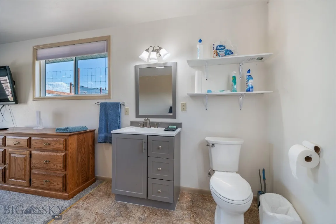 35 Halo Loop, Ennis, Montana 59729, Ennis, Montana 59729, 3 Bedrooms Bedrooms, ,2 BathroomsBathrooms,Residential,For Sale,35 Halo Loop, Ennis, Montana 59729,0,403846