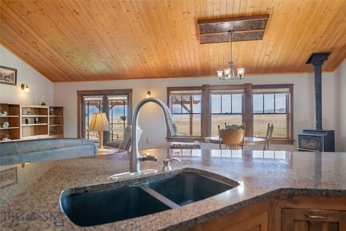 35 Halo Loop, Ennis, Montana 59729, Ennis, Montana 59729, 3 Bedrooms Bedrooms, ,2 BathroomsBathrooms,Residential,For Sale,35 Halo Loop, Ennis, Montana 59729,0,403846