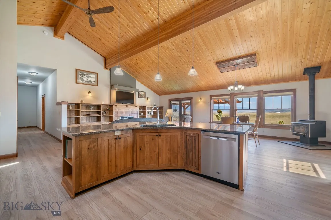 35 Halo Loop, Ennis, Montana 59729, Ennis, Montana 59729, 3 Bedrooms Bedrooms, ,2 BathroomsBathrooms,Residential,For Sale,35 Halo Loop, Ennis, Montana 59729,0,403846