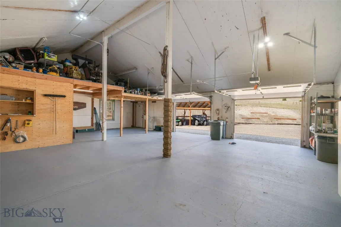 35 Halo Loop, Ennis, Montana 59729, Ennis, Montana 59729, 3 Bedrooms Bedrooms, ,2 BathroomsBathrooms,Residential,For Sale,35 Halo Loop, Ennis, Montana 59729,0,403846