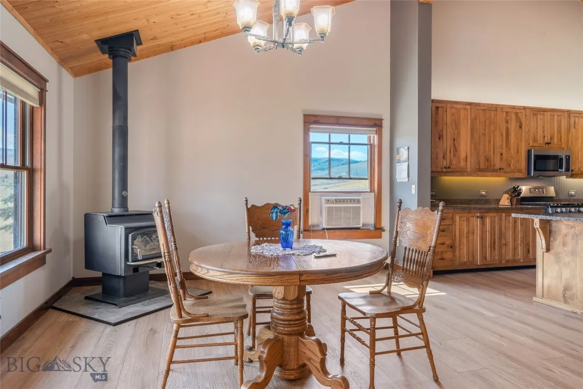 35 Halo Loop, Ennis, Montana 59729, Ennis, Montana 59729, 3 Bedrooms Bedrooms, ,2 BathroomsBathrooms,Residential,For Sale,35 Halo Loop, Ennis, Montana 59729,0,403846