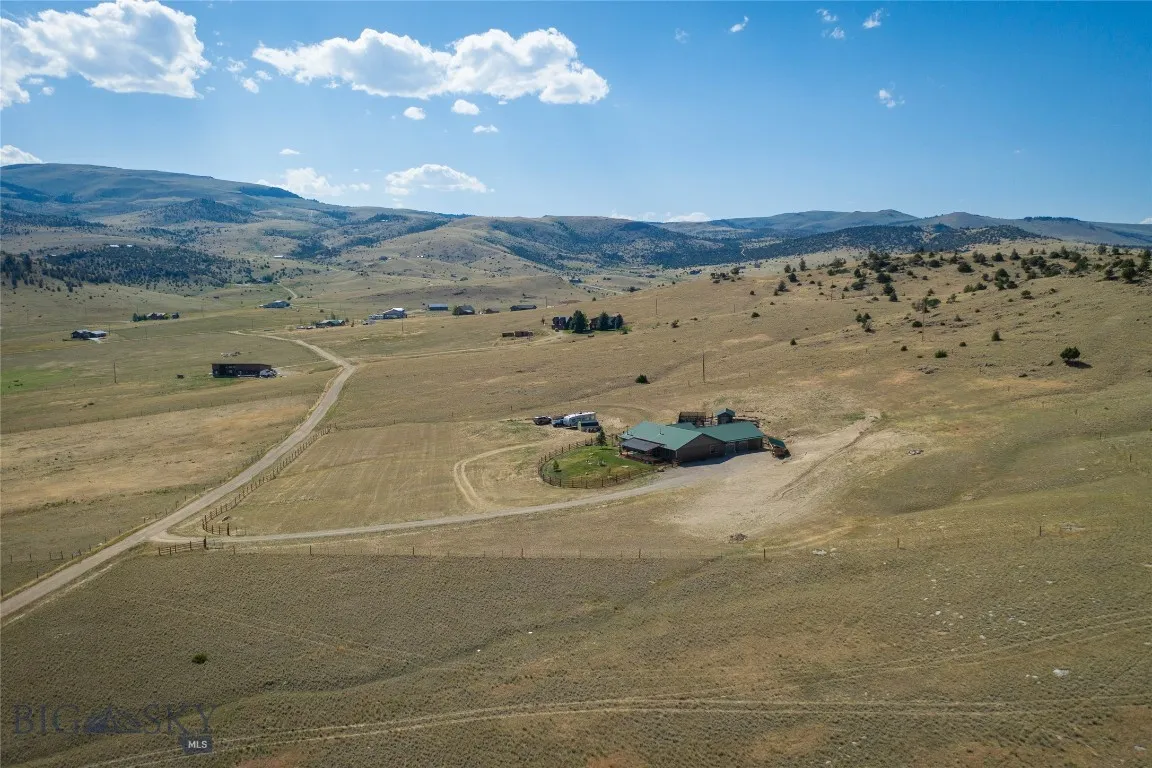 35 Halo Loop, Ennis, Montana 59729, Ennis, Montana 59729, 3 Bedrooms Bedrooms, ,2 BathroomsBathrooms,Residential,For Sale,35 Halo Loop, Ennis, Montana 59729,0,403846