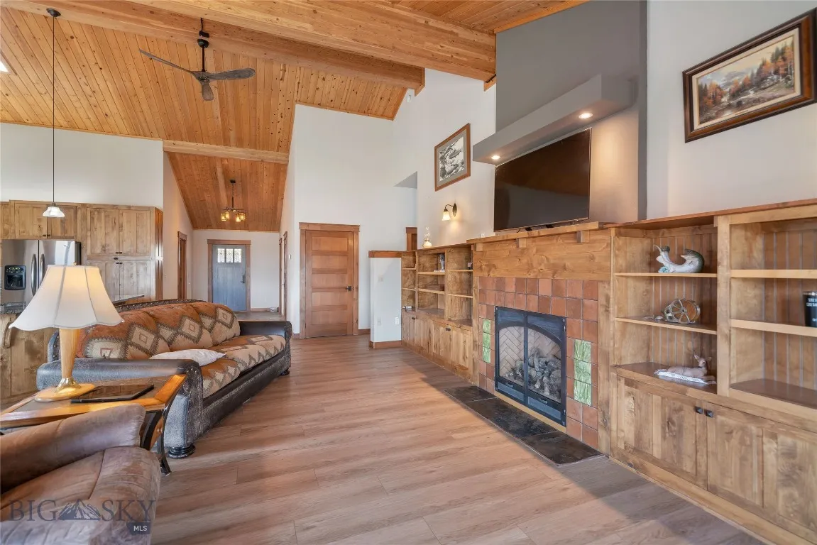 35 Halo Loop, Ennis, Montana 59729, Ennis, Montana 59729, 3 Bedrooms Bedrooms, ,2 BathroomsBathrooms,Residential,For Sale,35 Halo Loop, Ennis, Montana 59729,0,403846