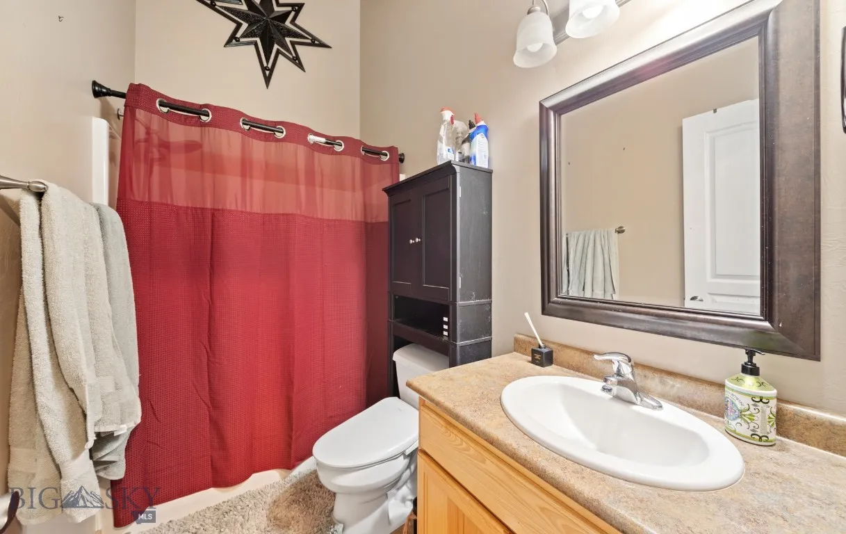 16 Wally D Lane, Belgrade, Montana 59714, Belgrade, Montana 59714, 5 Bedrooms Bedrooms, ,2 BathroomsBathrooms,Residential,For Sale,16 Wally D Lane, Belgrade, Montana 59714,0,404299