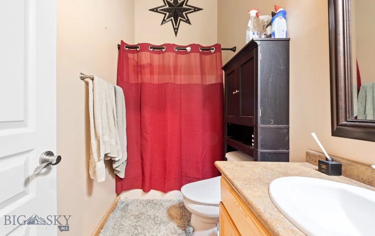 16 Wally D Lane, Belgrade, Montana 59714, Belgrade, Montana 59714, 5 Bedrooms Bedrooms, ,2 BathroomsBathrooms,Residential,For Sale,16 Wally D Lane, Belgrade, Montana 59714,0,404299