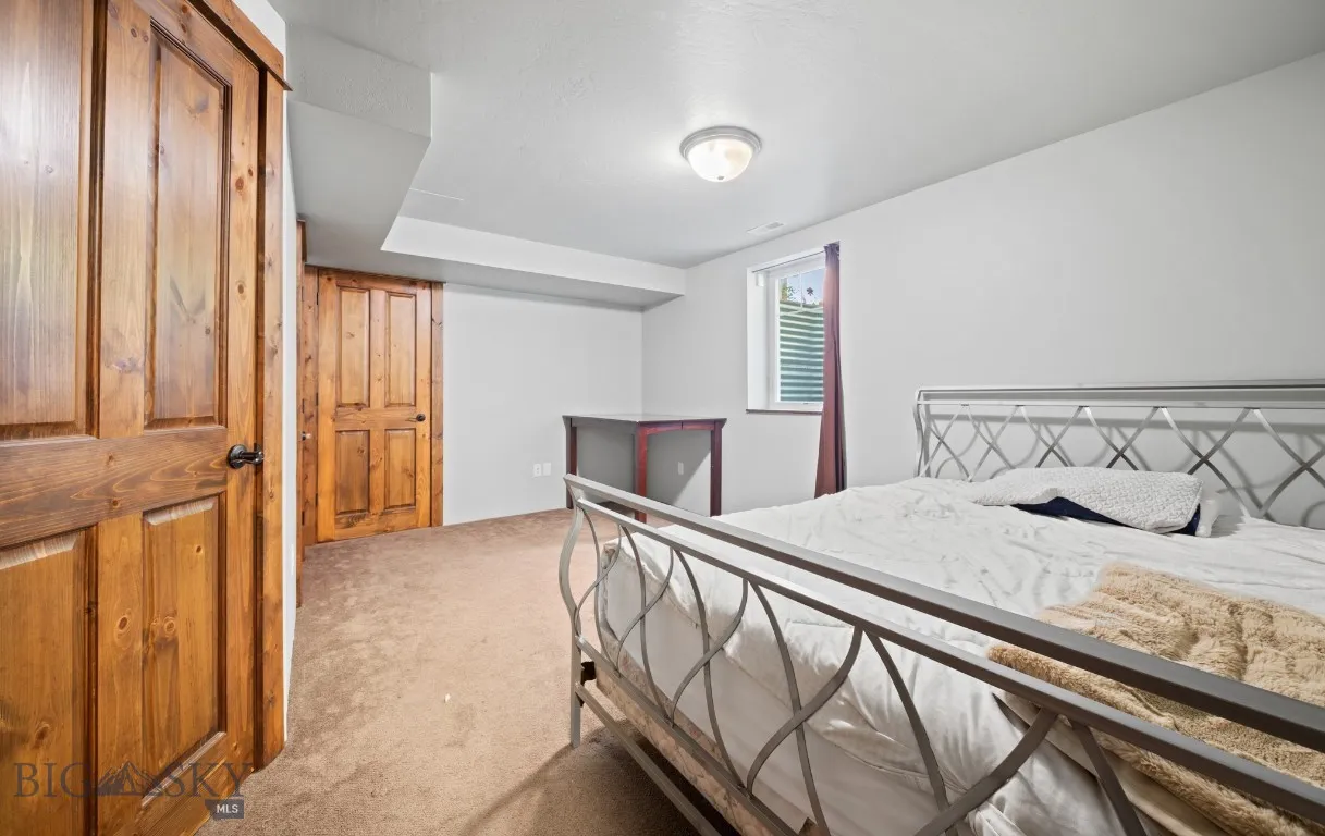 16 Wally D Lane, Belgrade, Montana 59714, Belgrade, Montana 59714, 5 Bedrooms Bedrooms, ,2 BathroomsBathrooms,Residential,For Sale,16 Wally D Lane, Belgrade, Montana 59714,0,404299