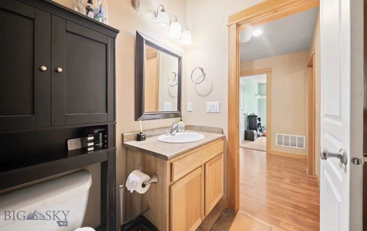 16 Wally D Lane, Belgrade, Montana 59714, Belgrade, Montana 59714, 5 Bedrooms Bedrooms, ,2 BathroomsBathrooms,Residential,For Sale,16 Wally D Lane, Belgrade, Montana 59714,0,404299