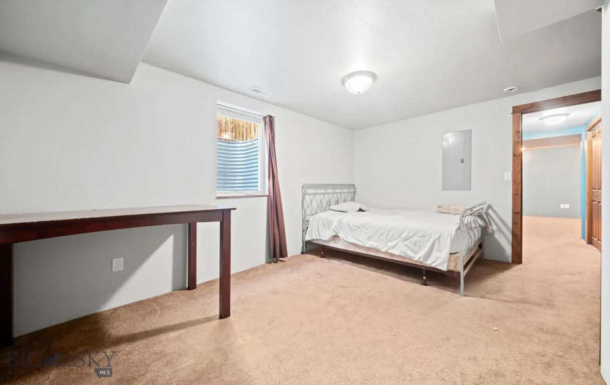 16 Wally D Lane, Belgrade, Montana 59714, Belgrade, Montana 59714, 5 Bedrooms Bedrooms, ,2 BathroomsBathrooms,Residential,For Sale,16 Wally D Lane, Belgrade, Montana 59714,0,404299