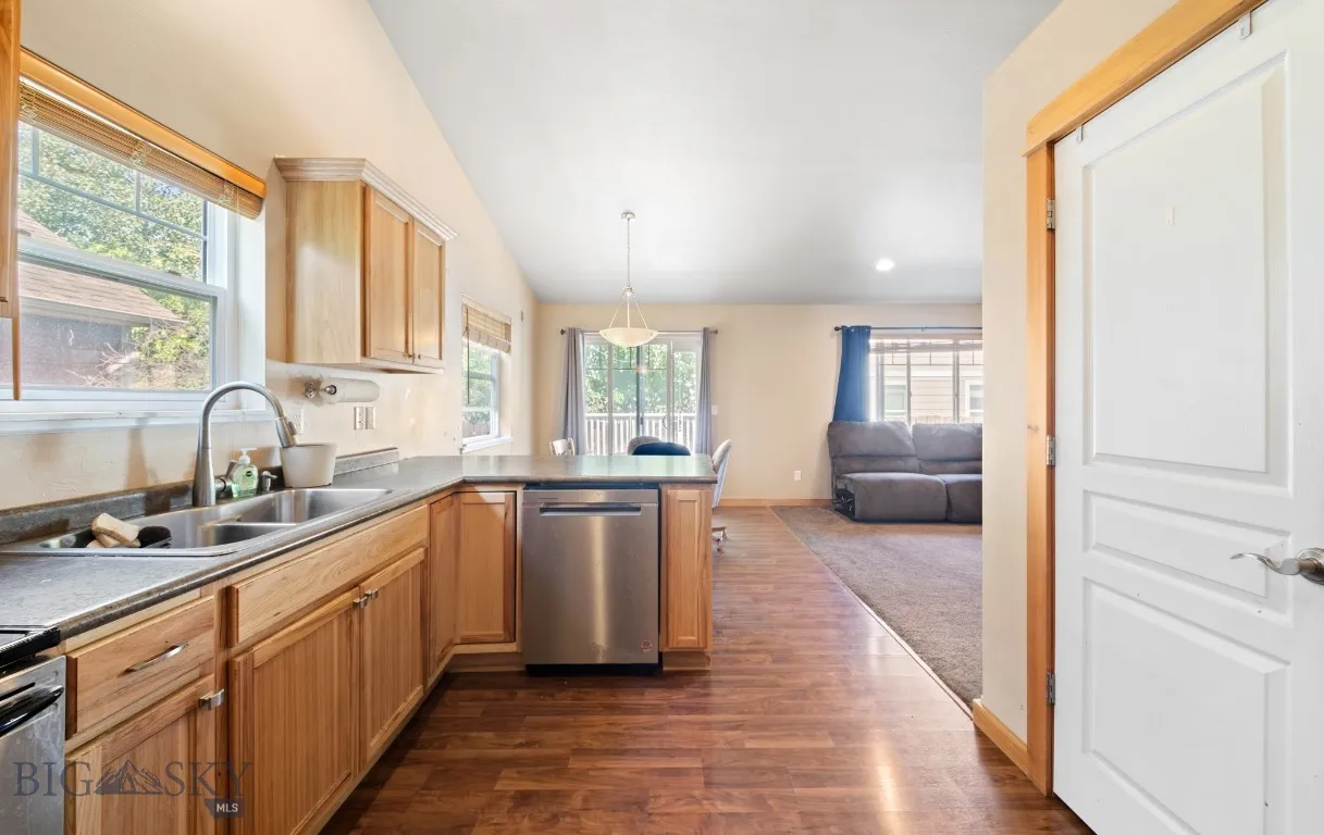 16 Wally D Lane, Belgrade, Montana 59714, Belgrade, Montana 59714, 5 Bedrooms Bedrooms, ,2 BathroomsBathrooms,Residential,For Sale,16 Wally D Lane, Belgrade, Montana 59714,0,404299