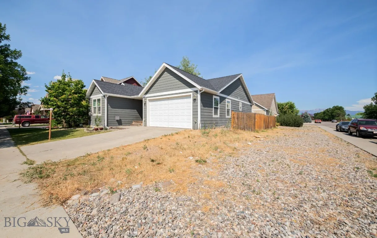 16 Wally D Lane, Belgrade, Montana 59714, Belgrade, Montana 59714, 5 Bedrooms Bedrooms, ,2 BathroomsBathrooms,Residential,For Sale,16 Wally D Lane, Belgrade, Montana 59714,0,404299