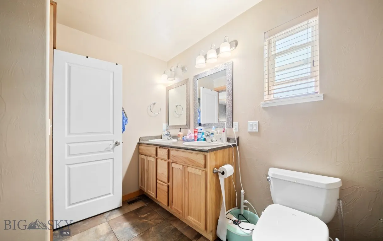 16 Wally D Lane, Belgrade, Montana 59714, Belgrade, Montana 59714, 5 Bedrooms Bedrooms, ,2 BathroomsBathrooms,Residential,For Sale,16 Wally D Lane, Belgrade, Montana 59714,0,404299