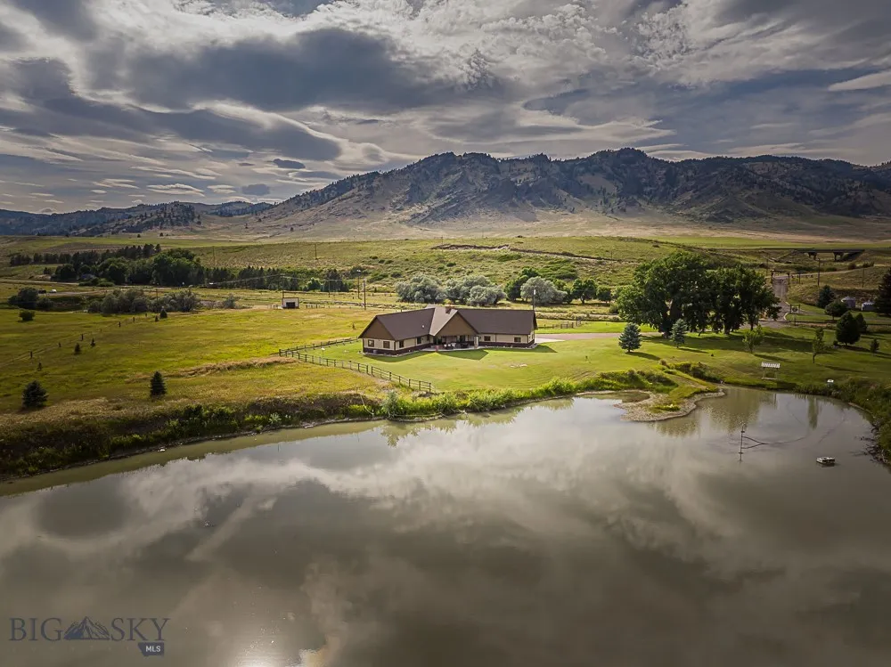 2127 Old Us Highway 91, Cascade, Montana 59421, Cascade, Montana 59421, 4 Bedrooms Bedrooms, ,2 BathroomsBathrooms,Residential,For Sale,2127 Old Us Highway 91, Cascade, Montana 59421,0,404388