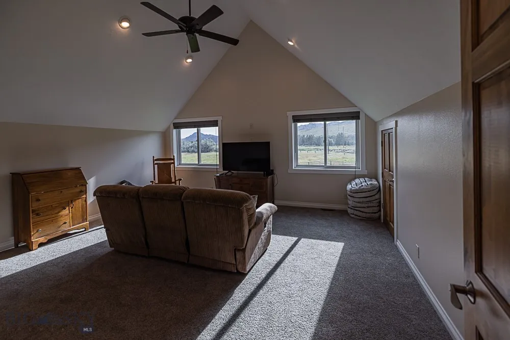 2127 Old Us Highway 91, Cascade, Montana 59421, Cascade, Montana 59421, 4 Bedrooms Bedrooms, ,2 BathroomsBathrooms,Residential,For Sale,2127 Old Us Highway 91, Cascade, Montana 59421,0,404388