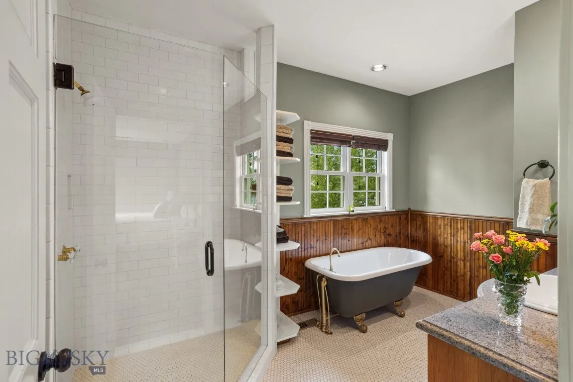 1921 E River Road, Livingston, Montana 59047, Livingston, Montana 59047, 3 Bedrooms Bedrooms, ,3 BathroomsBathrooms,Residential,For Sale,1921 E River Road, Livingston, Montana 59047,0,404402