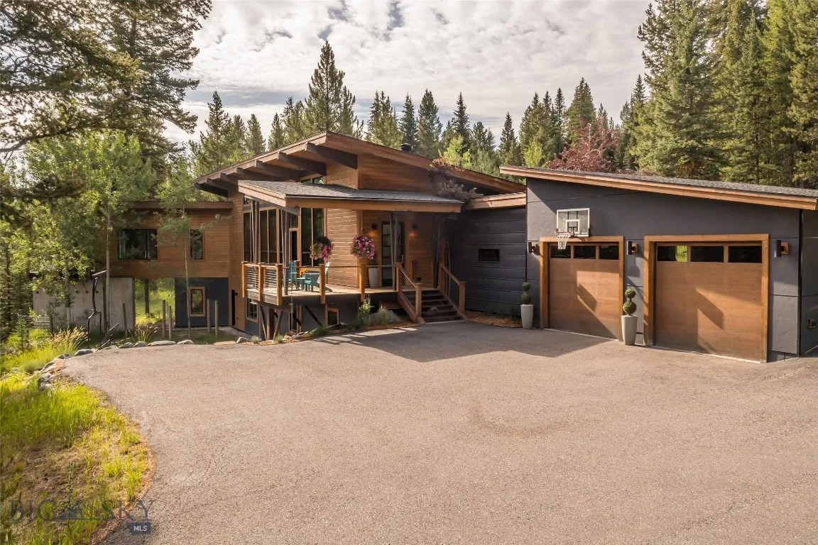 Driveway to garage