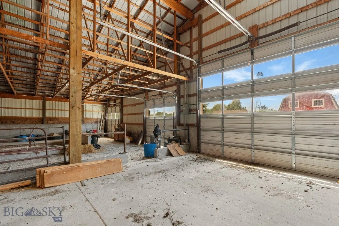 8555 Camp Creek Road, Manhattan, Montana 59741, Manhattan, Montana 59741, 5 Bedrooms Bedrooms, ,4 BathroomsBathrooms,Farm,For Sale,8555 Camp Creek Road, Manhattan, Montana 59741,0,404443