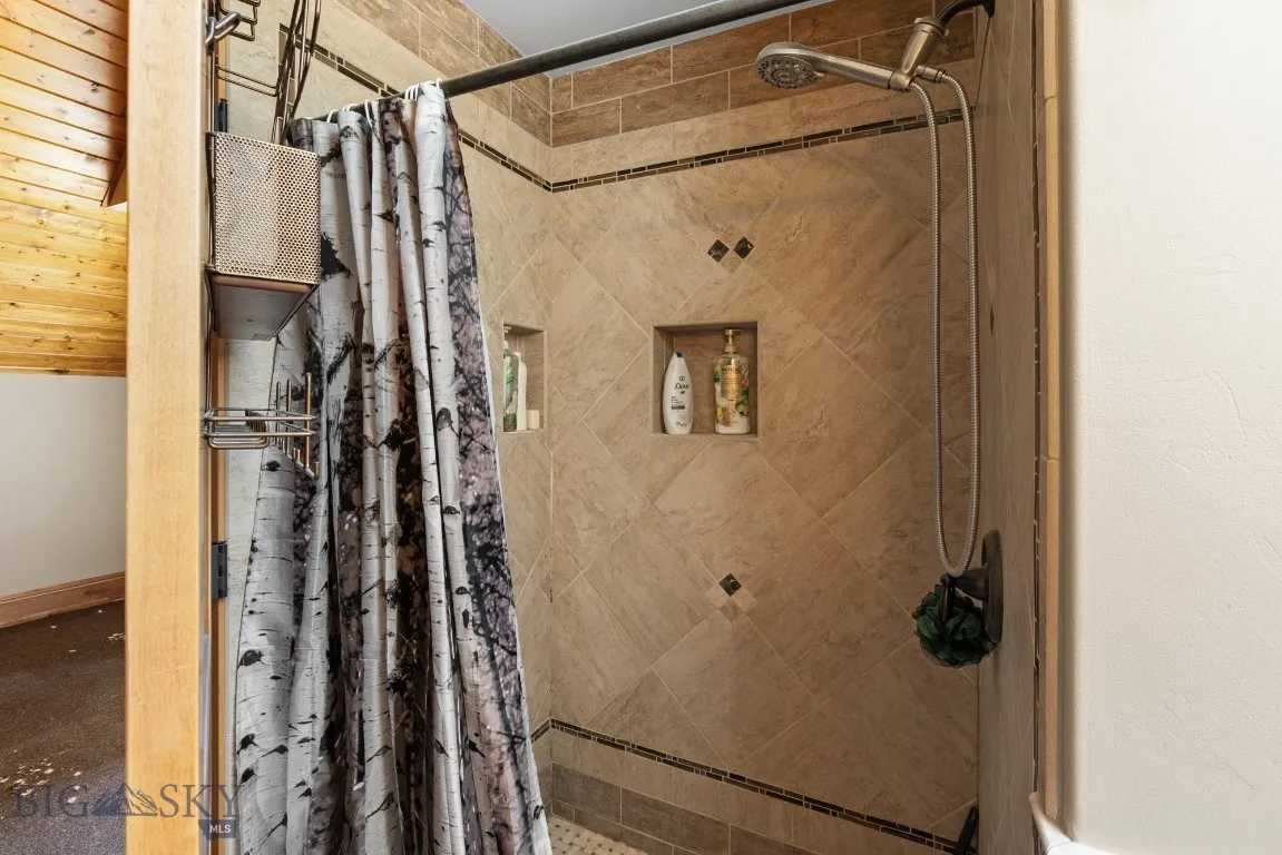 8555 Camp Creek Road, Manhattan, Montana 59741, Manhattan, Montana 59741, 5 Bedrooms Bedrooms, ,4 BathroomsBathrooms,Farm,For Sale,8555 Camp Creek Road, Manhattan, Montana 59741,0,404443
