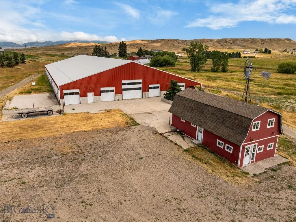 8555 Camp Creek Road, Manhattan, Montana 59741, Manhattan, Montana 59741, 5 Bedrooms Bedrooms, ,4 BathroomsBathrooms,Farm,For Sale,8555 Camp Creek Road, Manhattan, Montana 59741,0,404443