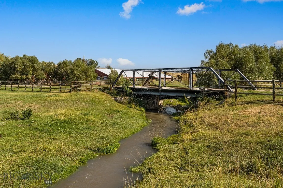 8555 Camp Creek Road, Manhattan, Montana 59741, Manhattan, Montana 59741, 5 Bedrooms Bedrooms, ,4 BathroomsBathrooms,Farm,For Sale,8555 Camp Creek Road, Manhattan, Montana 59741,0,404443