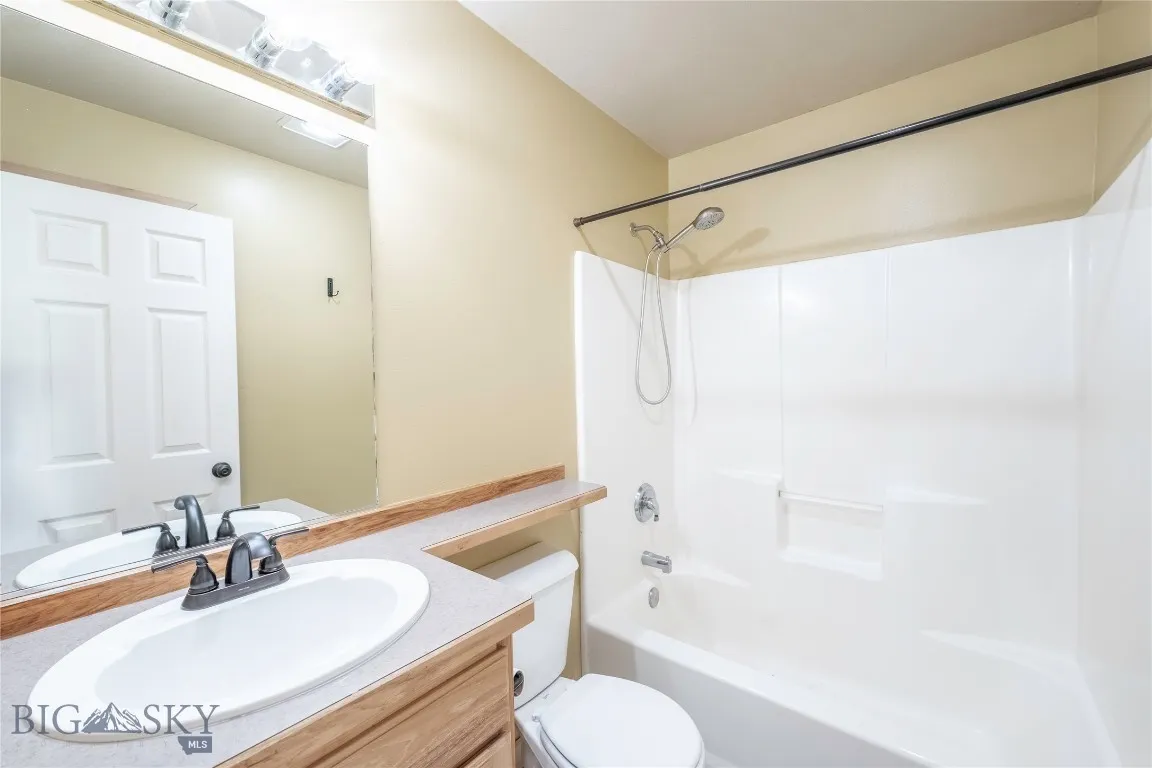 811 Dimaggio Drive, Belgrade, Montana 59714, Belgrade, Montana 59714, 4 Bedrooms Bedrooms, ,2 BathroomsBathrooms,Residential,For Sale,811 Dimaggio Drive, Belgrade, Montana 59714,0,404302